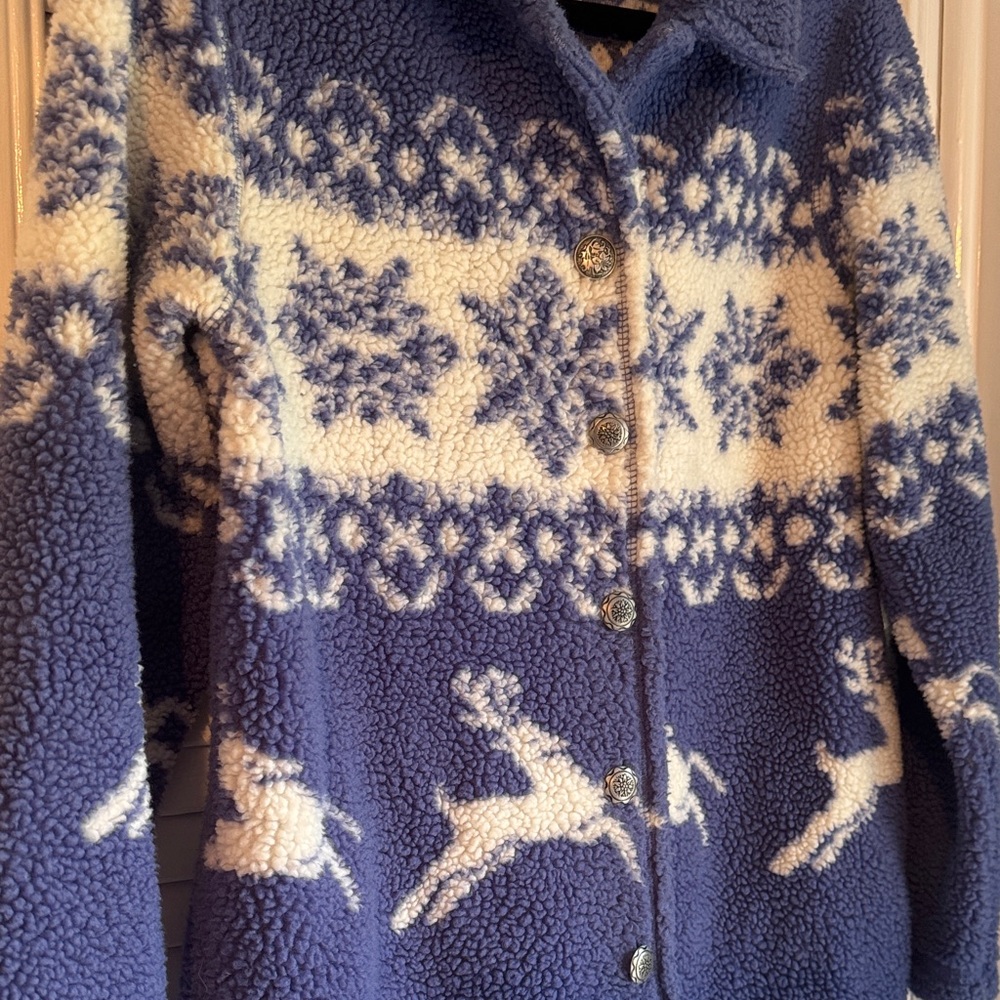 Cozy Blue & White Nordic Fleece Button-Up shirt Jacket